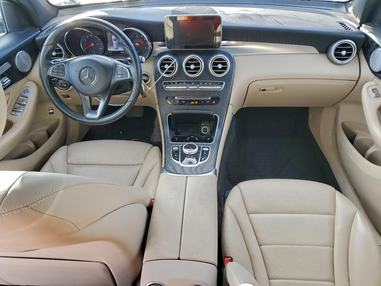 2018 MERCEDES-BENZ GLC 300 4MATIC