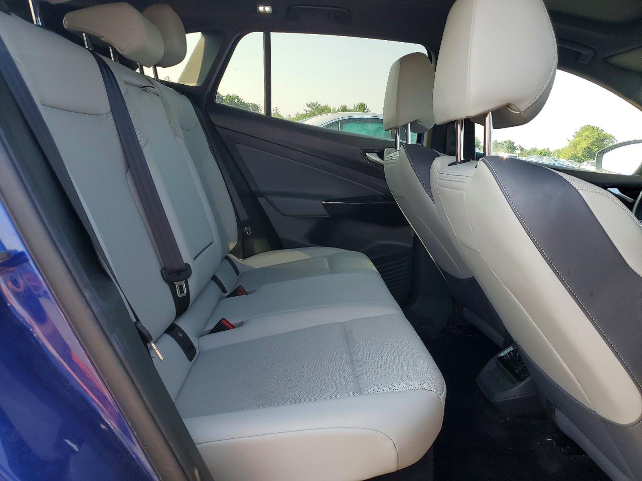 2022 VOLKSWAGEN ID.4 PRO S