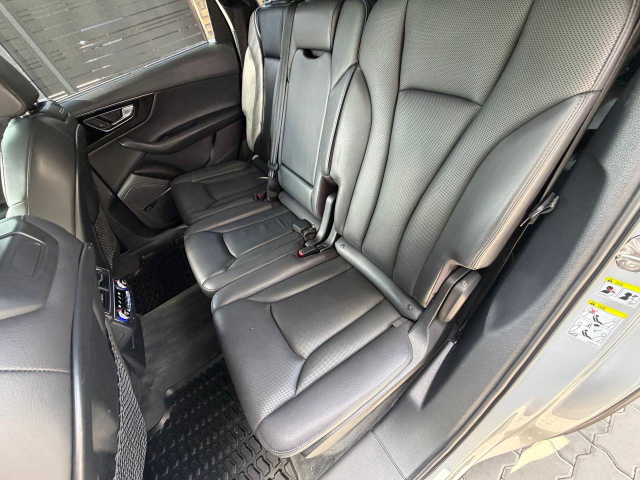 2017 AUDI Q7 PRESTIGE