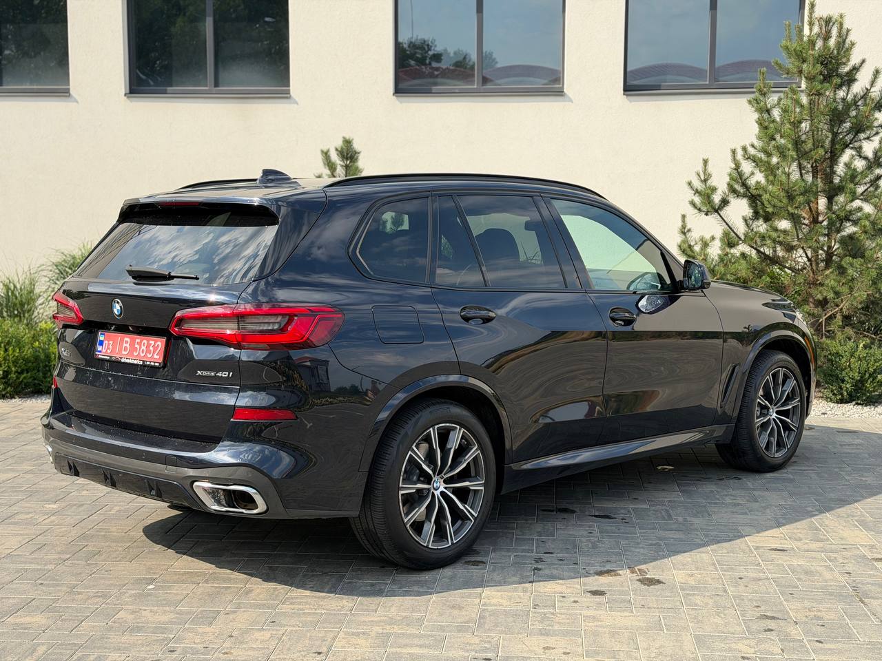 2019 BMW X5 40i M-SPORT
