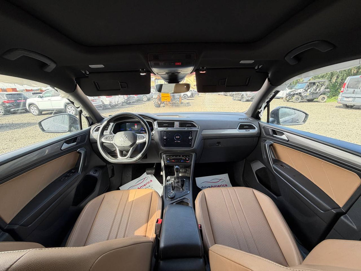 2022 VOLKSWAGEN TIGUAN SE