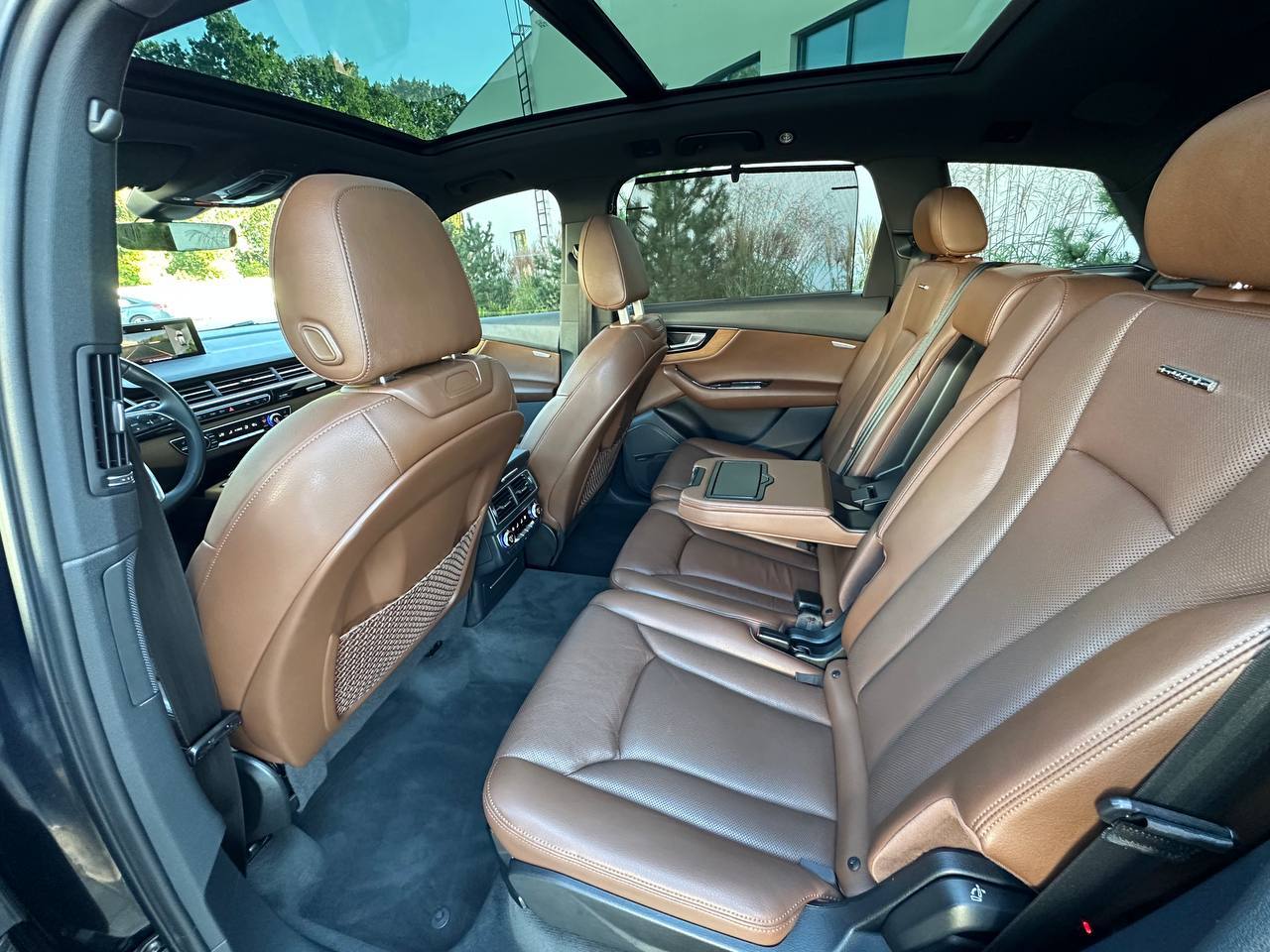 AUDI Q7 PRESTIGE EXCLUSIVE