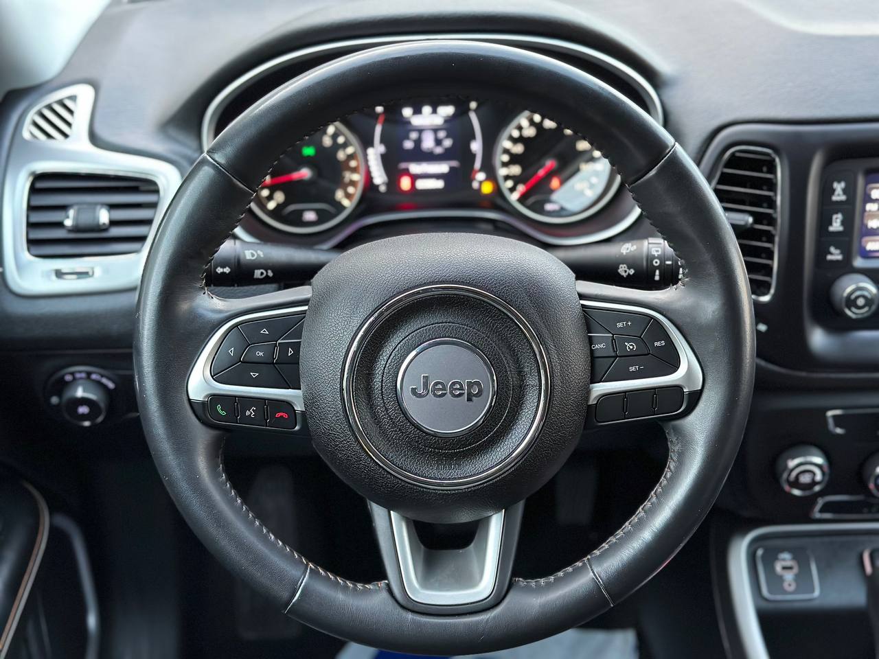 JEEP COMPASS LATITUDE