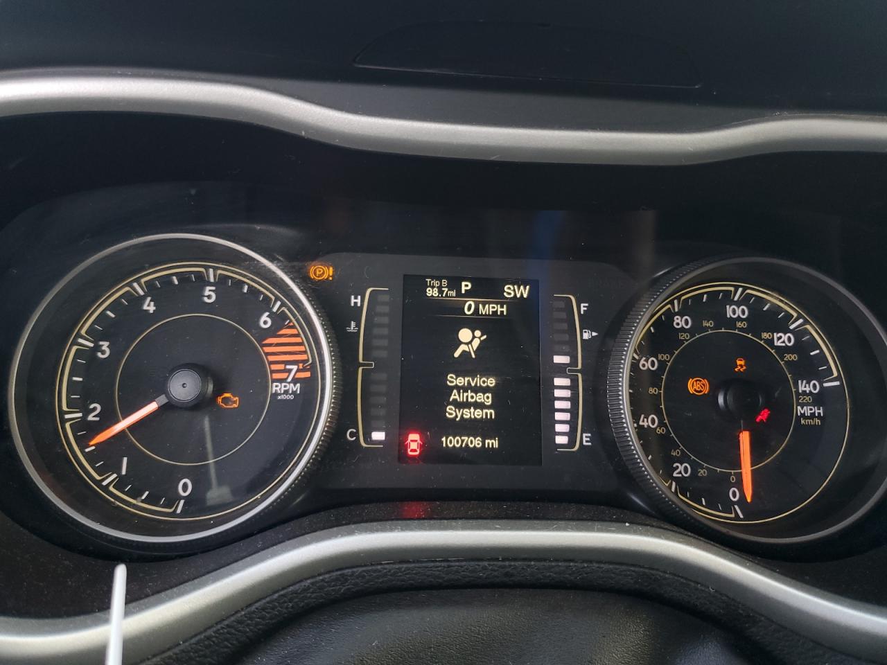 JEEP CHEROKEE LATITUDE PLUS