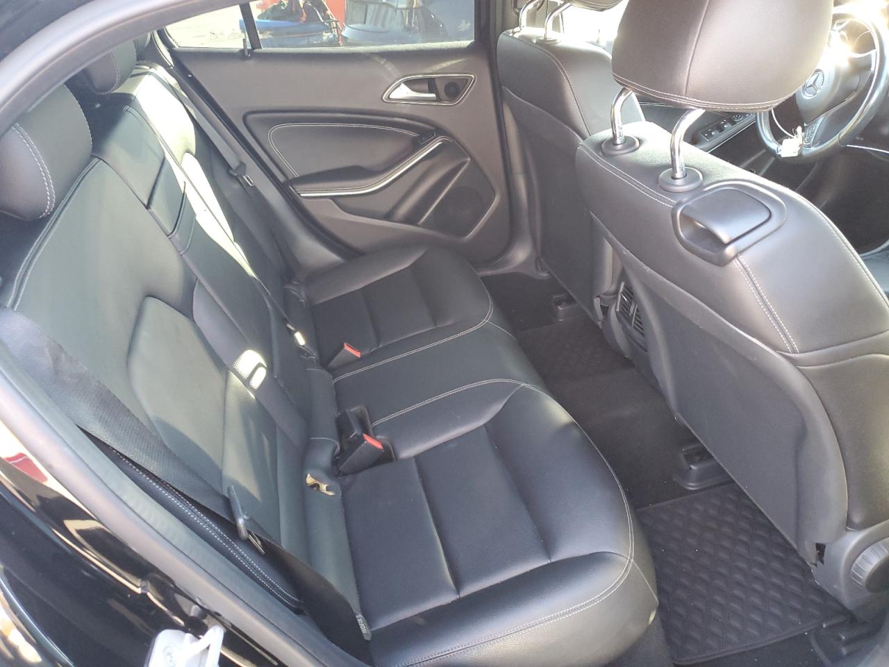 2016 MERCEDES-BENZ GLA 250 4MATIC
