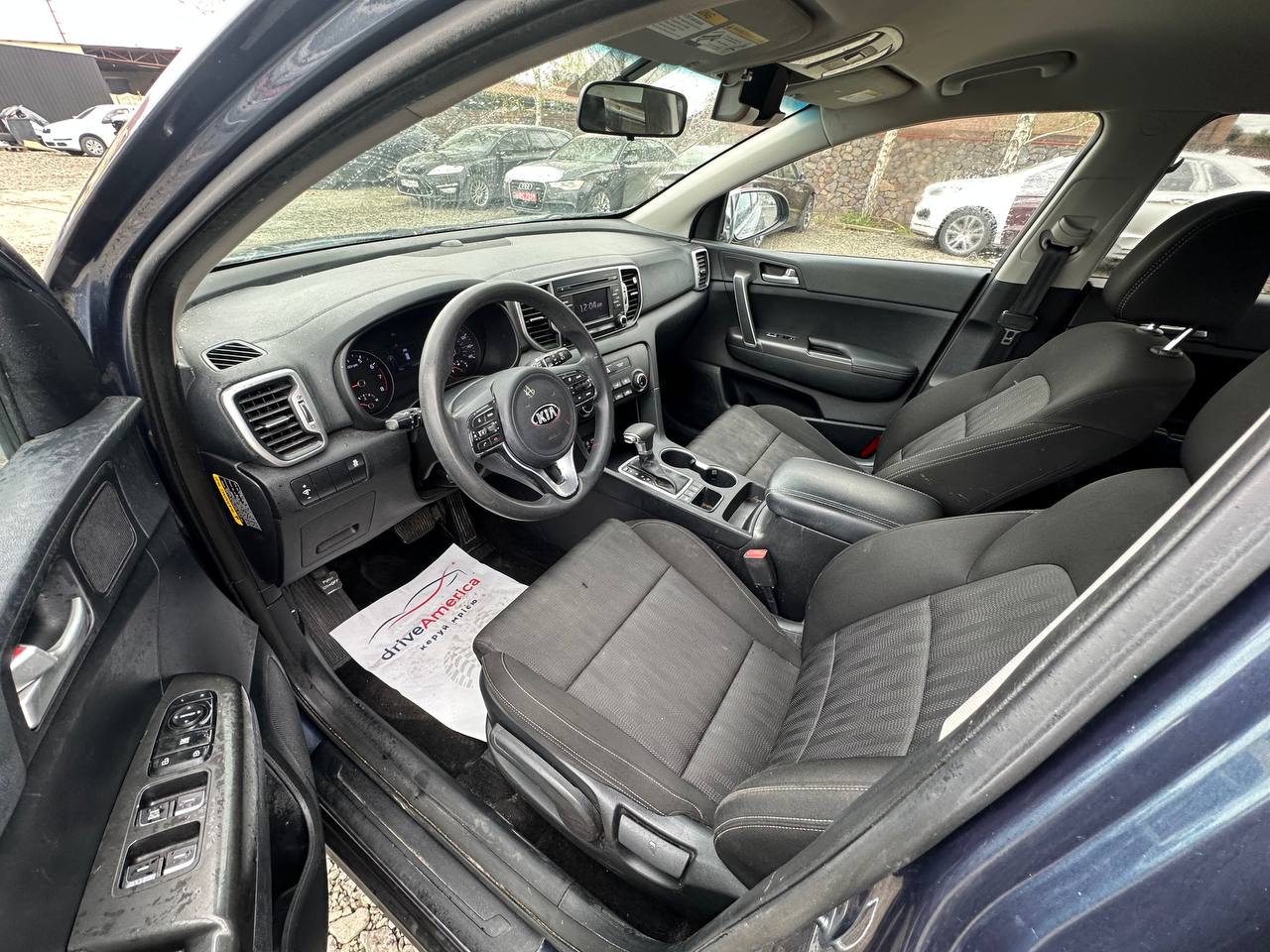 2017 KIA SPORTAGE LX