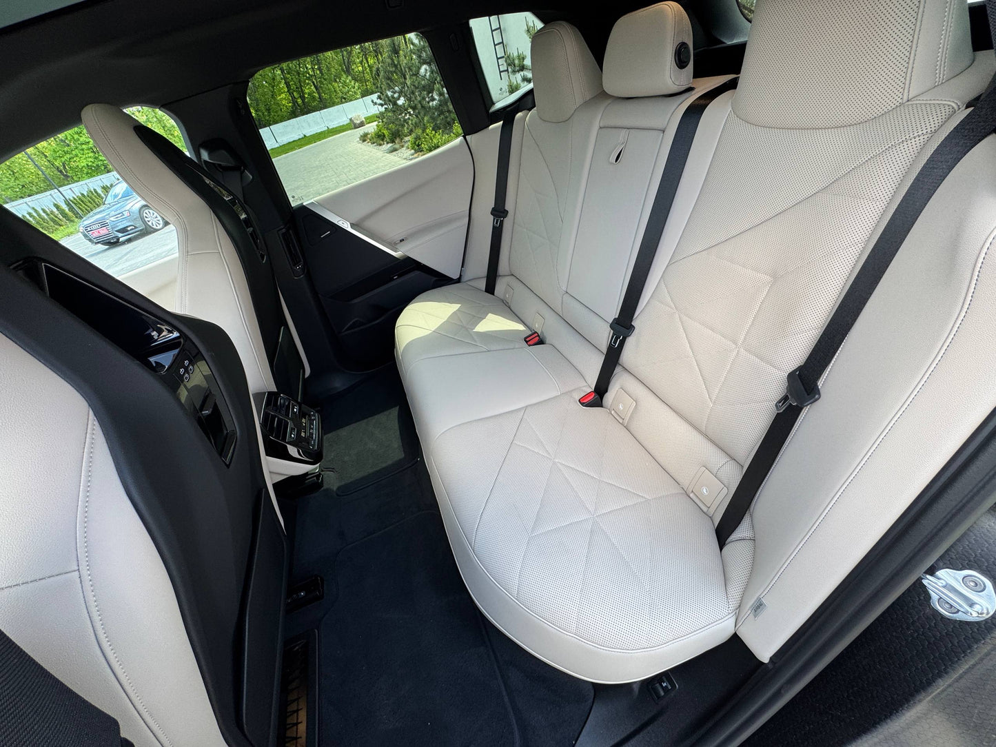 2022 BMW iX xDrive50