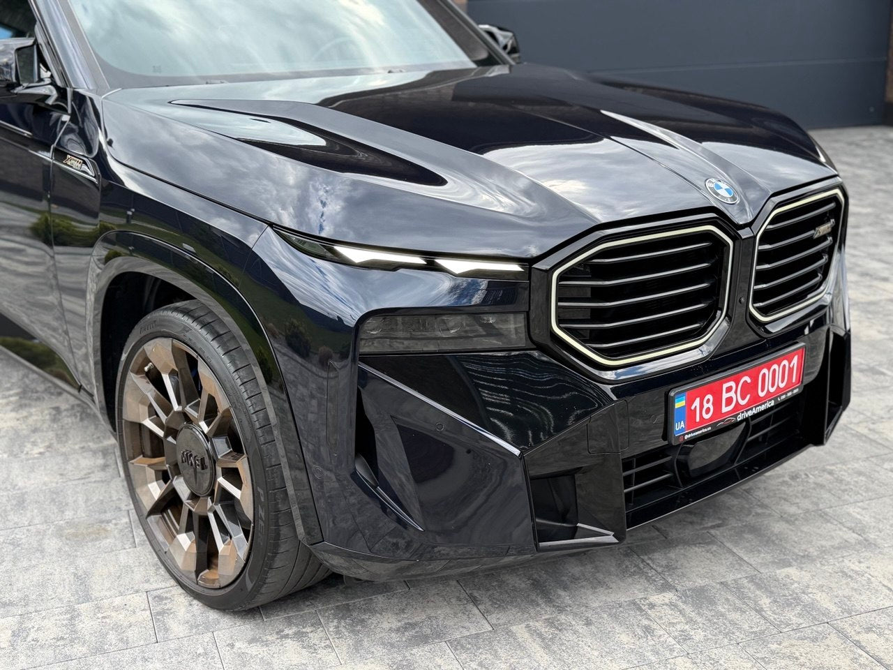 2023 BMW XM
