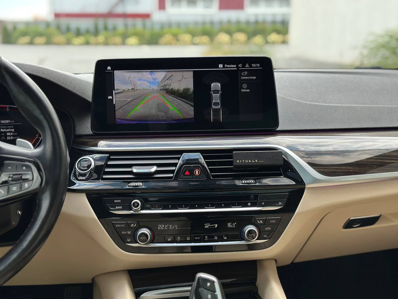 2019 BMW 5 530i