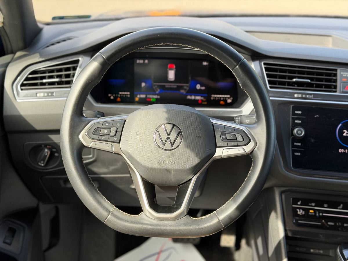 2022 VOLKSWAGEN TIGUAN SE